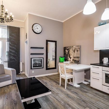 Apartament Glamour Konarskiego Wawelofts クラクフ エクステリア 写真