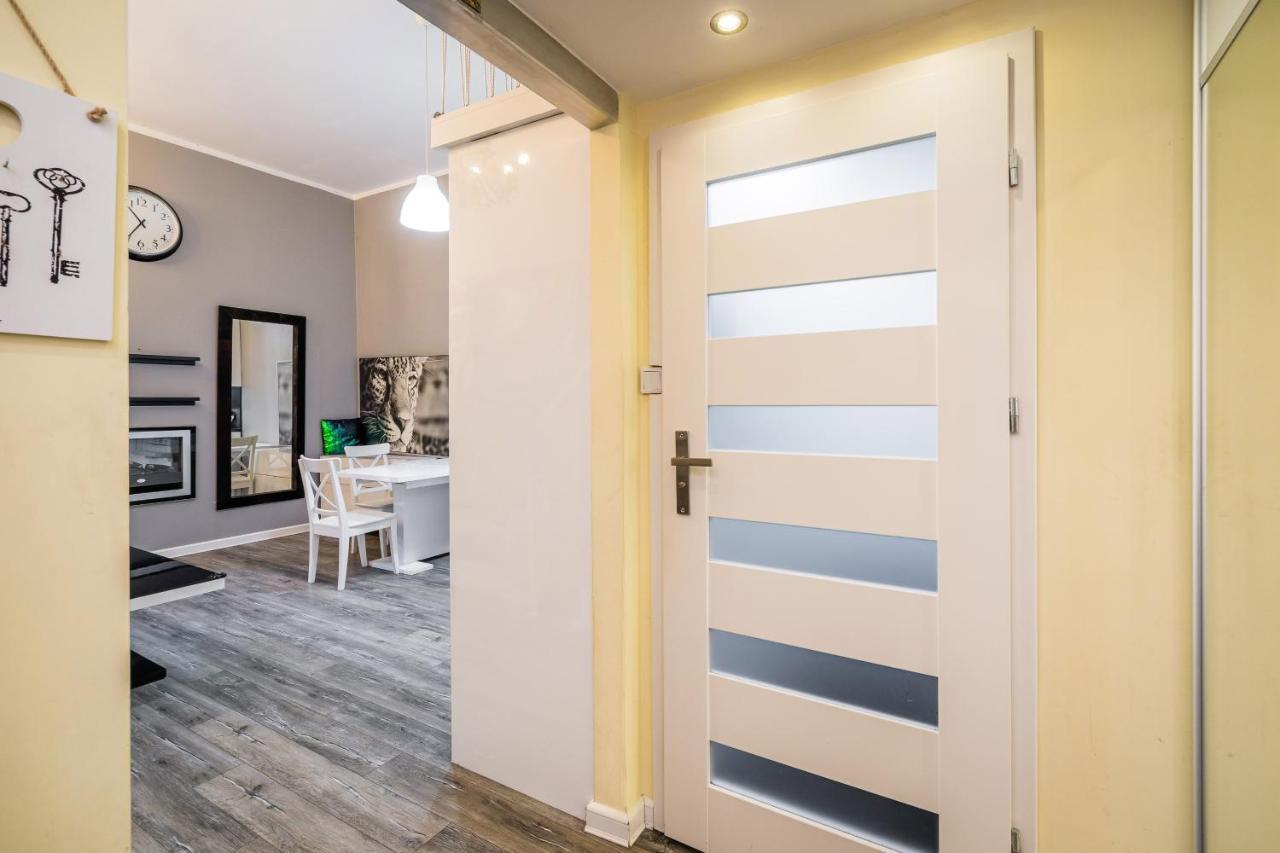 Apartament Glamour Konarskiego Wawelofts クラクフ エクステリア 写真